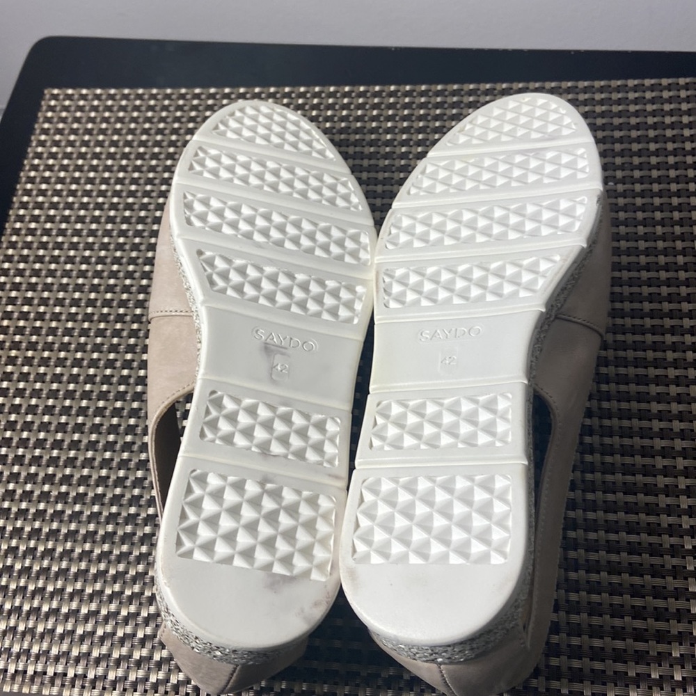 Saydo Open Toe Flats - image 8